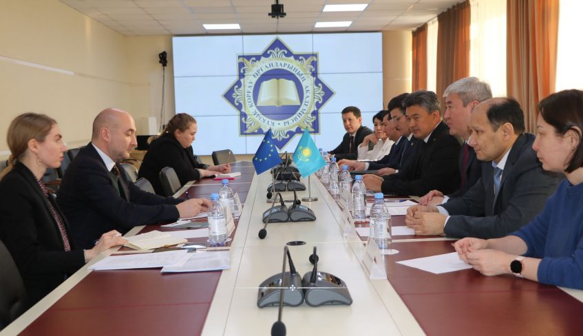 Встреча с представителями проекта «HELP в Центральной Азии»